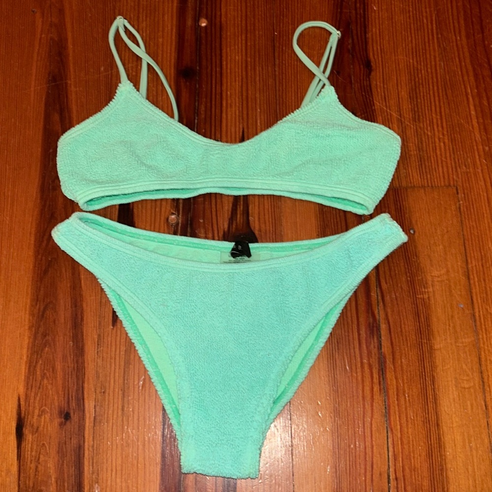 LOVE & BIKINIS SET💚💚